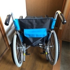 介助用車椅子　ロックアシスタII LA-2