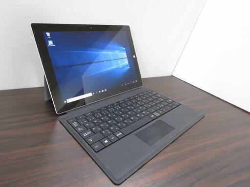 \u003c@2024/10/14 値下げ\u003e ＜MS純正のドッキングステーション付＞Surface3 タイプカバーセット （SSD:64GB, Memory:4GB)
