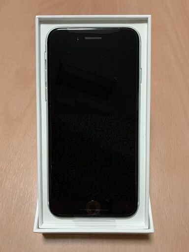 (未使用品) iPhoneSE2 (ホワイト・128GB・simフリー) (kiraku3) 横浜のその他の中古あげます・譲ります｜ジモティーで不用品の処分