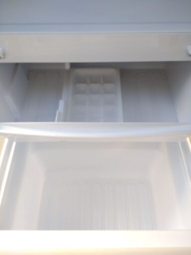 直接引き取り： 東京都 調布市 】 SHARP 冷凍冷蔵庫 SJ-D14C-W ☆ 小型 