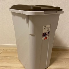 【ネット決済】ニトリ　蓋付きゴミ箱　45ℓ