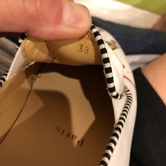 ルブタンLOVEプリント