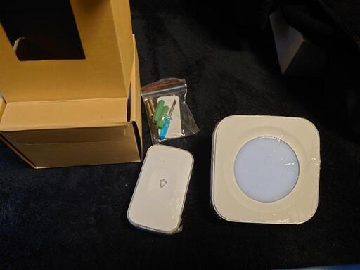 新品未使用ワイヤレスチャイム 呼び鈴 玄関チャイム 音と光で呼び出しチャイム Aki 彦根のその他の中古あげます 譲ります ジモティーで不用品の処分