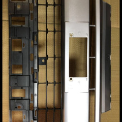 トヨタ　ハイエース 200系 標準 4型 5型 純正 フロントバンパー 52119-26650 シルバー 