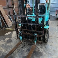 トヨタ　フォークリフト　2台