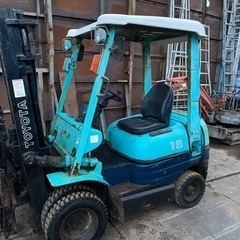 トヨタ　フォークリフト　2台