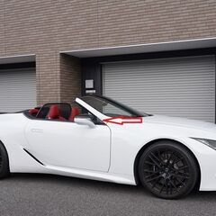 日本製 LC500/h用 コンバーチブル カーボン ドライカーボン ピラー