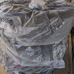 ブリジストンスタッドレスタイヤホイルセット