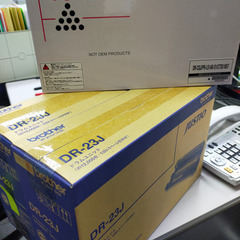 プリンター(中古)と新品トナー