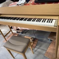超お薦め品‼️美品‼️ローランド&カリモクコラボ電子ピアノ Kiyolaきよら 木製鍵盤 KF-10 2018年