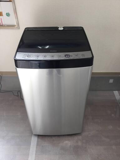 美品【2021年製】 Haier ハイアール 全自動洗濯機 アーバンカフェシリーズ 洗濯5.5kg 上開き ステンレス JW-XP2C55F