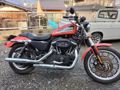 ハーレー　スポーツスター　XL883R