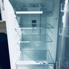 ②✨2019年製✨1133番 ワールプールジャパン✨ノンフロン冷凍冷蔵庫✨YRZ-F23G1‼️