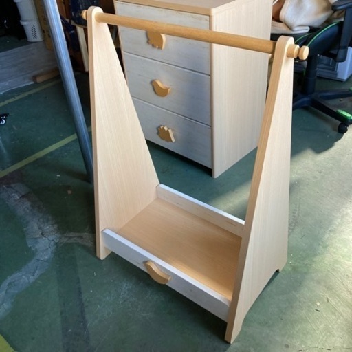 子供服用ハンガーラック 白井産業子供家具 Warehouse 箱根ケ崎のキッズ用品 ベッド 家具 の中古あげます 譲ります ジモティーで不用品の処分