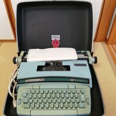 米国製タイプライター  SMITH-CORONA