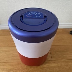 家庭用生ゴミ乾燥機　パリパリキューブライト　アルファ