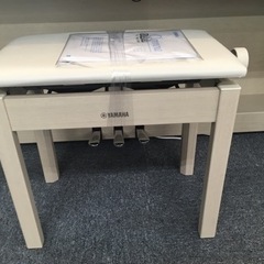 i452 YAMAHA CLP-735WA 2021年製　電子ピアノ　ヤマハ