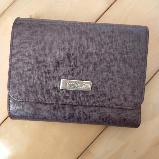 FURLA 財布