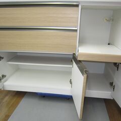 【超美品‼️】定価25万♪ 高級 松田家具 117cm幅キッチンボード 超美品‼️】定価25万♪ 高級 松田家具 117cm幅キッチンボード 食器棚