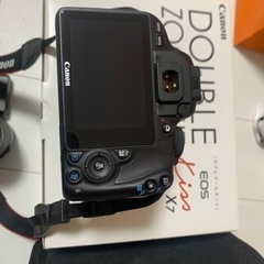 Canonキャノン　EOS KISS X7wズームキット