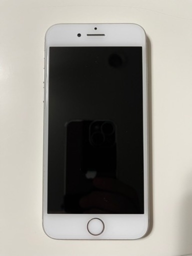 （受渡者様決定）iPhone 8 Silver 256 GB SIMフリー