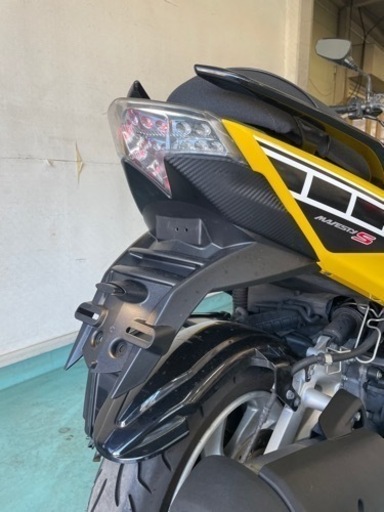 マジェスティs 60thアニバーサリーカラー　社外テールリアフェンダー マジェスティs 60thアニバーサリーカラー 社外テールリアフェンダー