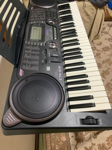 鍵盤楽器、ピアノ CASIO CTK-631