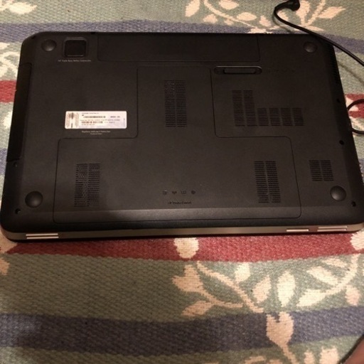HP ノートパソコンPavlion dv7 ジャンク品 配送