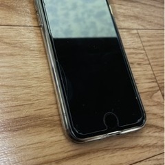 【ネット決済】送料込み！iPhone SE 第2世代 (SE2)...