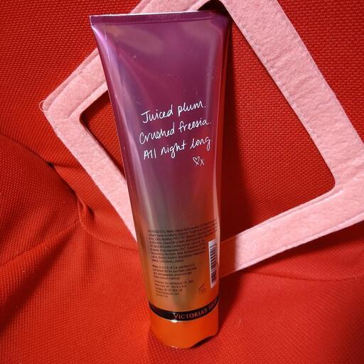 新品海外製ヴィクトリアシークレット Houseofkik てだこ浦西のボディケアの中古あげます 譲ります ジモティーで不用品の処分 新品海外製ヴィクトリアシークレット Houseofkik てだこ浦西のボディケアの中古あげます 譲ります ジモティーで不用品の処分