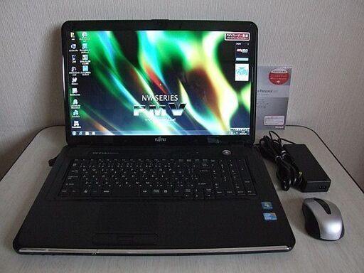 高速SSD240GB搭載　大画面18.4型(1680×945ドット)　Core i5　富士通 FMV-BIBLO NW/G75　ノートパソコン　 (3905)