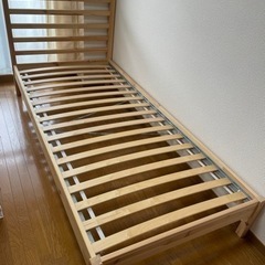 ベッドフレームすのこベース付き　IKEA