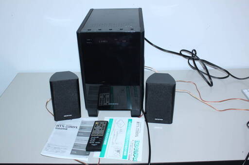 中古品 ONKYOのデジタルサラウンドシステムのアンプ＋サブウーファー部 HTX-22HDX