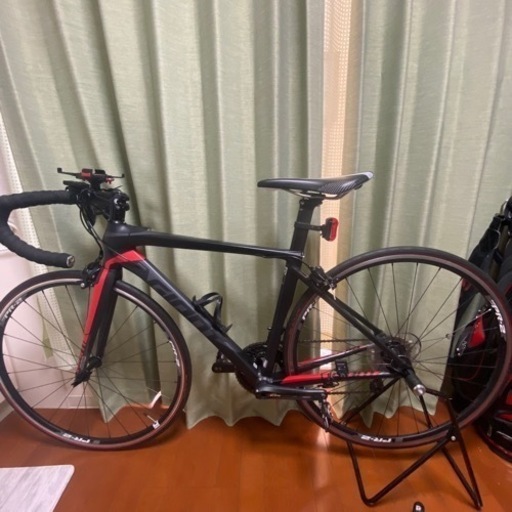 ロードバイク 渡しに参ります。