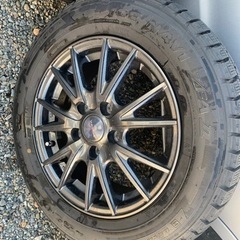 15インチスタッドレスタイヤＩＣＥ ＮＡＶＩ ＺＥＡ