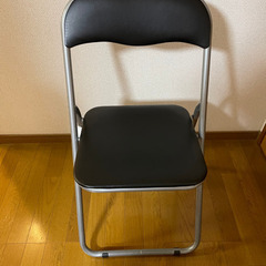 折り畳み会議椅子　パイプ椅子