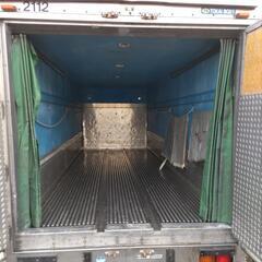 【香取市山之辺】No.Y-17 鍵穴付き 保冷コンテナ 長さ約610cm×幅225cm×高さ245cmくらい 香取市山之辺】No.Y-17 鍵穴付き 保冷コンテナ 長さ約610cm×幅225cm×高