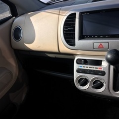 日産モコ660cc虹色パールホワイト