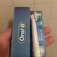 Oral B 電動歯ブラシ ブラシヘッド2個の画像