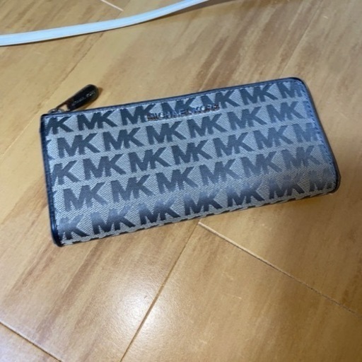 MICHEAL KORS 長財布