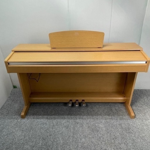 電子ピアノ　ヤマハ　YDP-141C  2010年製