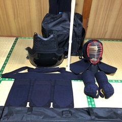 剣道防具及び道着売ります。
