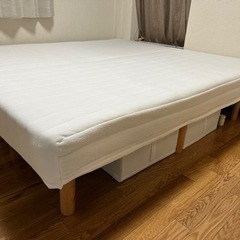 セミシングルショート　脚付きマットレス　ベッド
