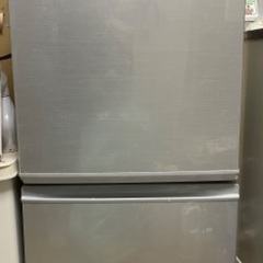 シャープ　2015年製　冷凍冷蔵庫　SJ-D14A-S 137L...