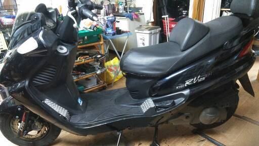 SYMｒｖ １２５EFI ５万円です 前後ディスクブレーキ仕様 原付バイク下取りOK