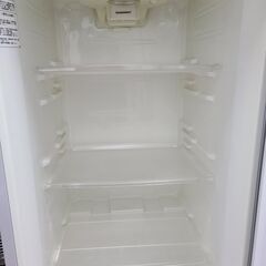 処分特価‼　現状品販売　●6●　大字電子　２ドア冷蔵庫　KRF-E227　2010年製　大容量２２７L　シルバーカラー　【リサイクルショップどりーむ天保山店】