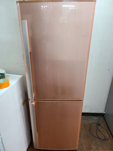 お買い得品‼　冷凍大容量の９３L！！　●5841●　三菱　２ドア冷蔵庫　MR-H26R-N　2010年製　容量２５６L　ピンクゴールドカラー　※割引キャンペーン中♪【リサイクルショップどりーむ天保山店】