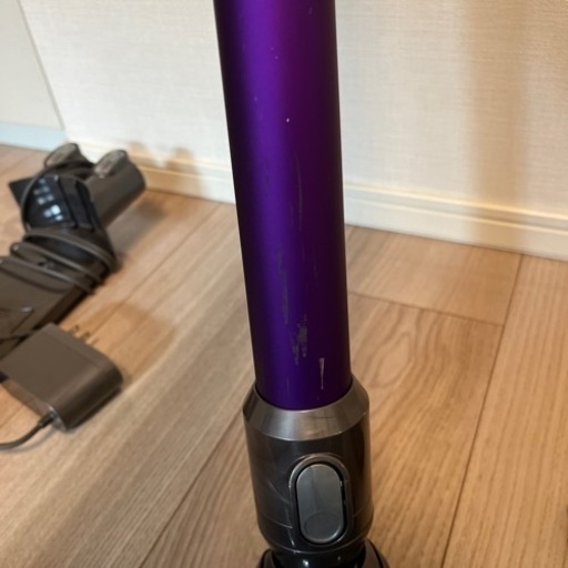 【used・ノズル4個付き】dyson ダイソン  V6