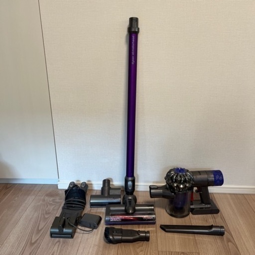 【used・ノズル4個付き】dyson ダイソン  V6