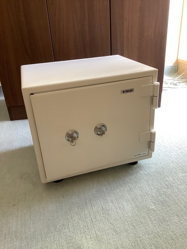 Wシリンダー式金庫